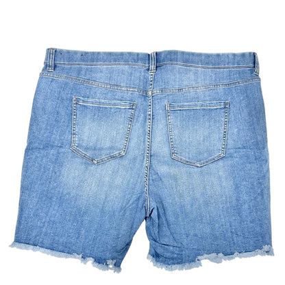 Liverpool Los Angeles Denim Shorts Women 20W Light Wash Frayed Hem Casual Summer