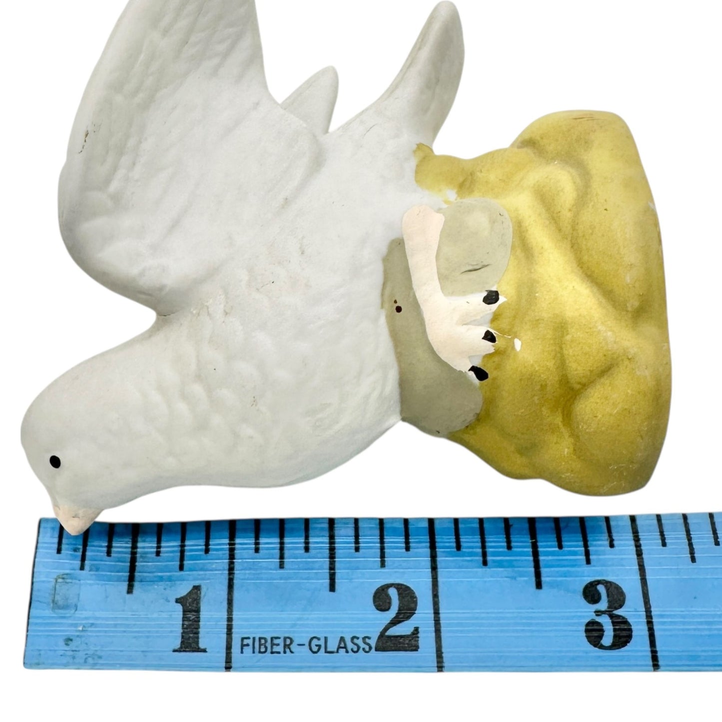 Ceramic White Doves Salt and Pepper Shakers On Floral Base 3 in Tall Vtg Decor