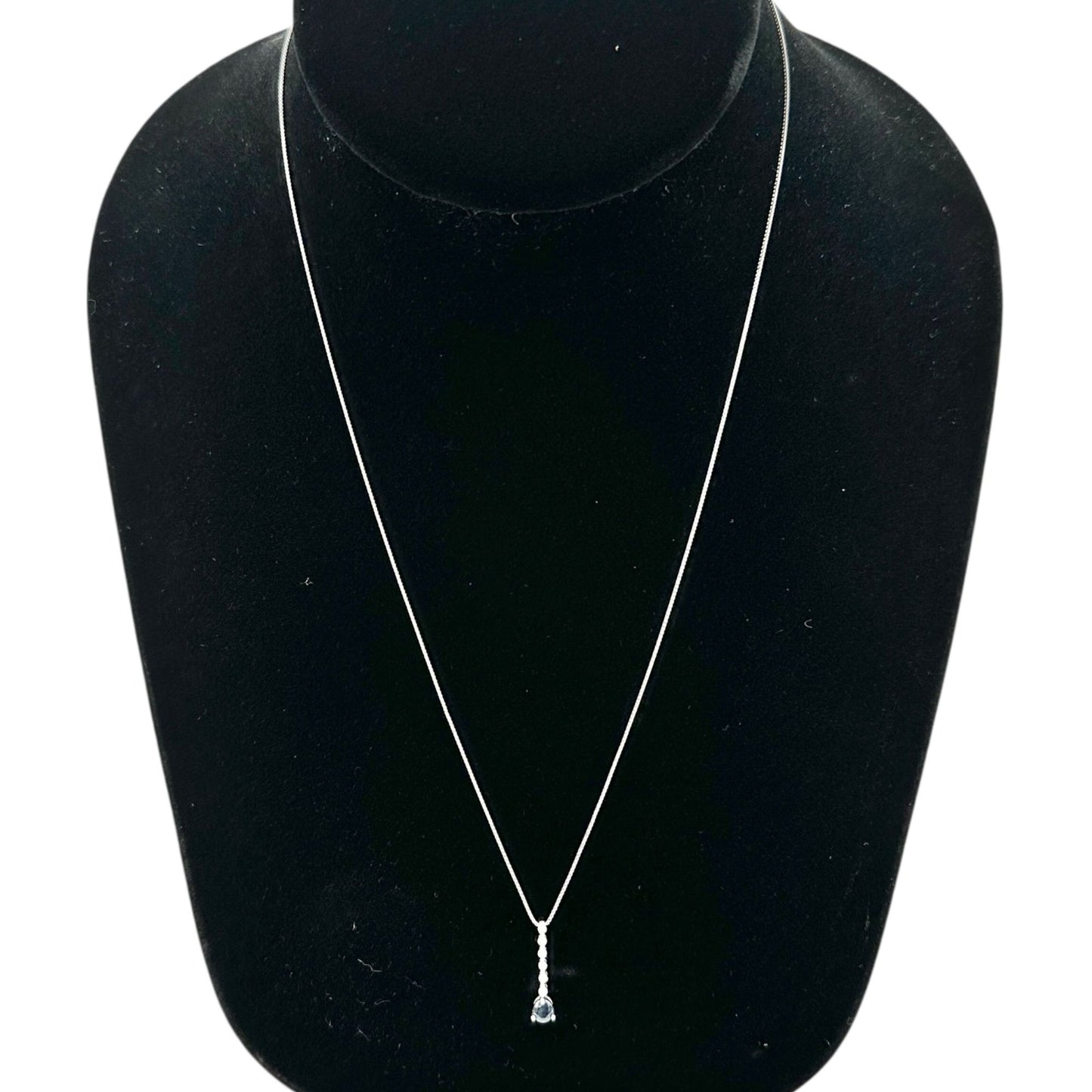 Zales Necklace 14kt White Gold Blue Sapphire and Diamonds Pendant 18 inch in Box