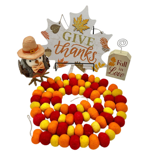 Autumn 4pc Decor Set Give Thanks Sign Felt Garland Fall InLove Sign Pilgrim Bird