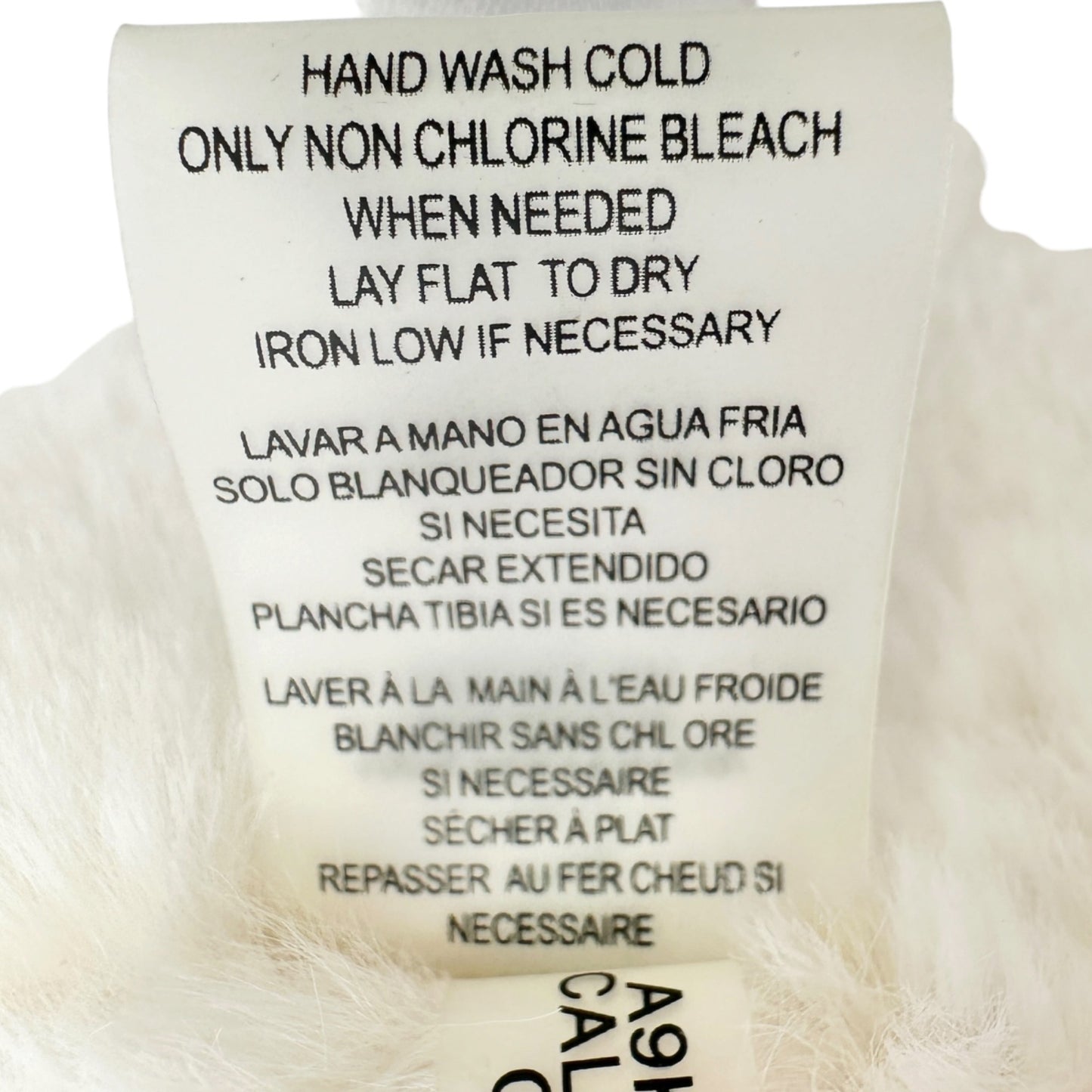 Calvin Klein Womens Faux Fur Infinity Scarf Soft Cream White Polyester 8” x 58”