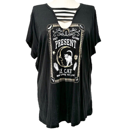 Torrid Size 3 Graphic Tee Womens 3X Le Cat Nine Lives Goth Strappy Keyhole Neck