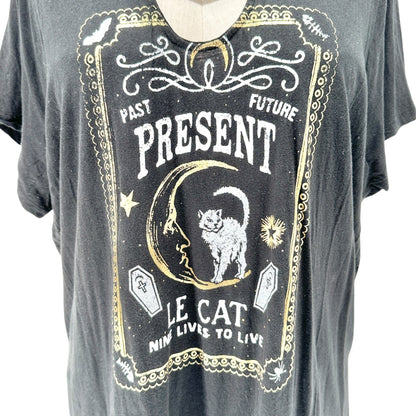 Torrid Size 3 Graphic Tee Womens 3X Le Cat Nine Lives Goth Strappy Keyhole Neck