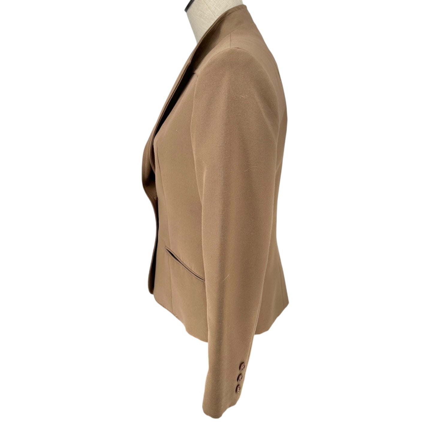 Vtg Villagio Sport 2-Piece Suit Womens 10 Pleated Skirt and Blazer Camel Brown