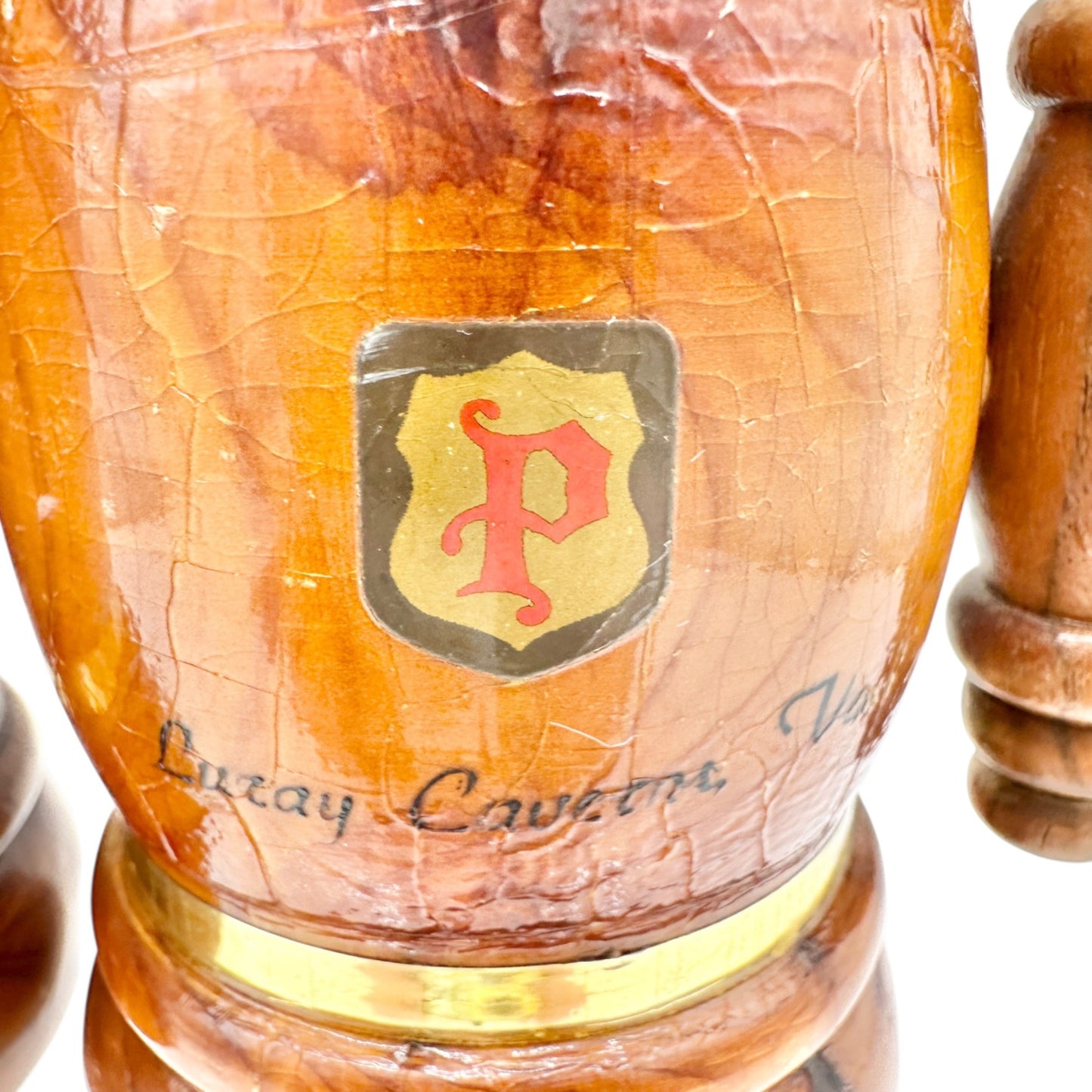 Vtg Luray Caverns Souvenir Wood Salt and Pepper Shakers Barrel Design Gold Trim
