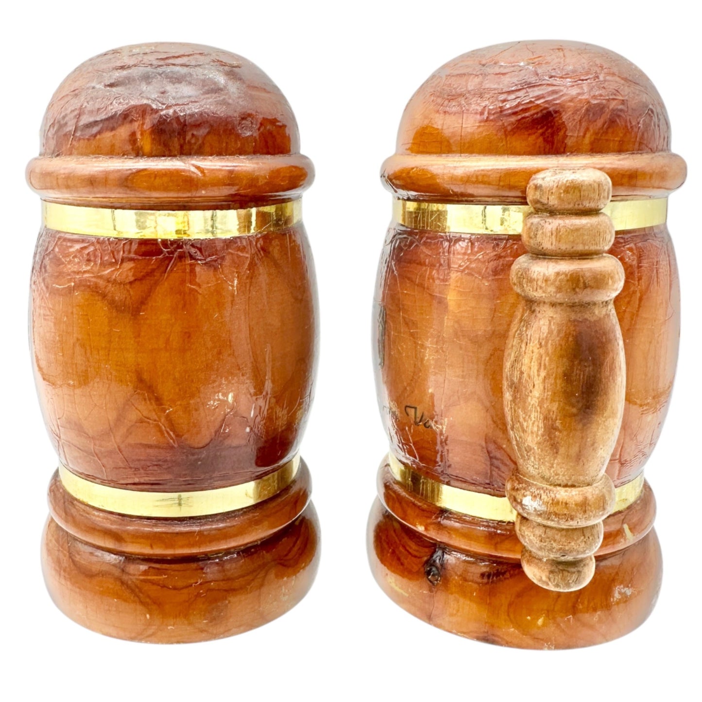Vtg Luray Caverns Souvenir Wood Salt and Pepper Shakers Barrel Design Gold Trim