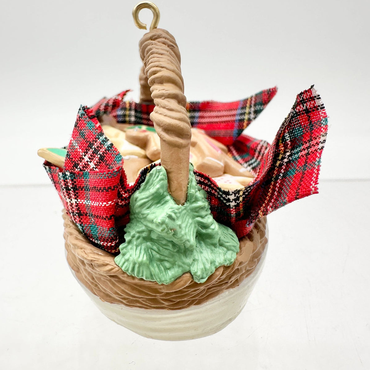 Hallmark Keepsake Ornament Basket For Grandmother 1994 Handcrafted With Cookies