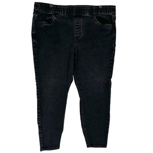 EVRI Jeggings Womens 18WS Mid Rise Black Stretch Denim Plus Size Short w Pockets