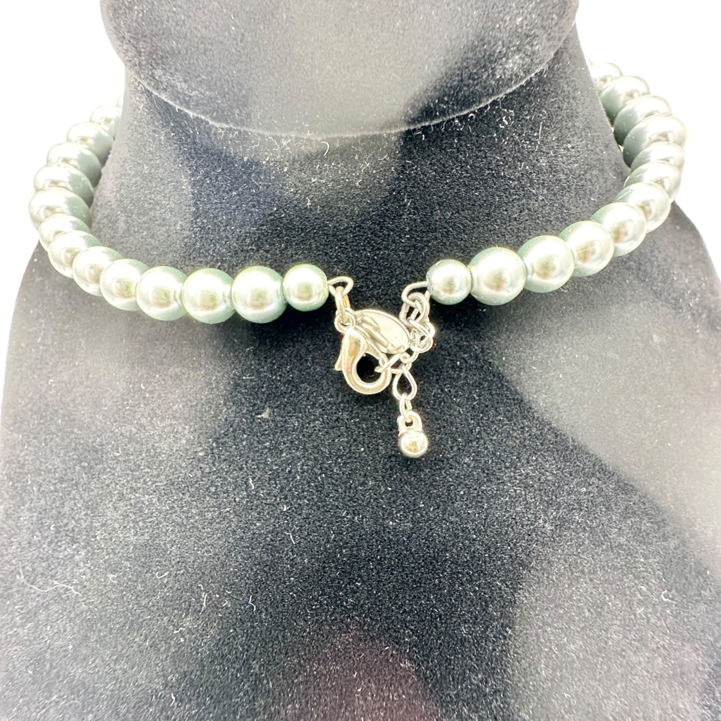 Elegant Express Graduated Gray Faux Pearl Choker Necklace Lobster Clasp 15 inch