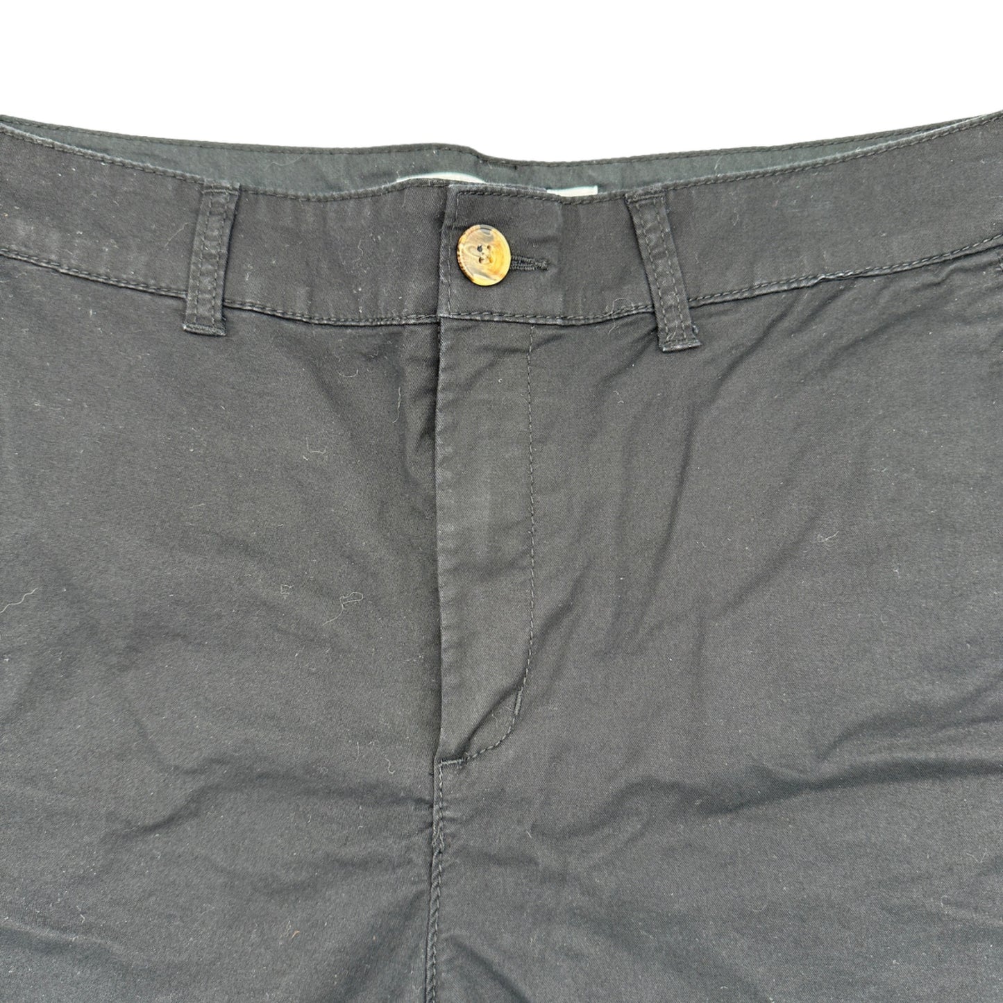 Old Navy Everyday Short Womens Size 14 High Rise Black Pockets Belt Loops