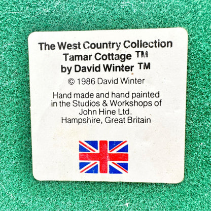 David Winter 1986 Tamar Cottage Handcrafted Hand Painted Collectible  John Hine
