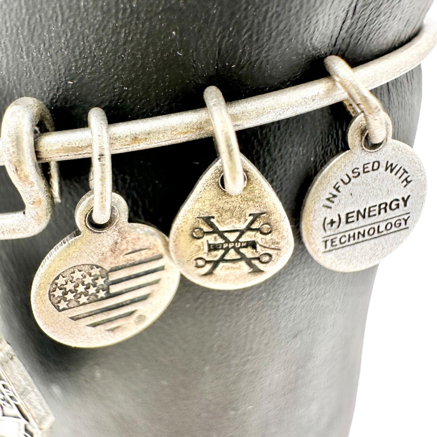 Alex and Ani Bracelet 2017 Bridesmaid Sister of My Heart Silvertone