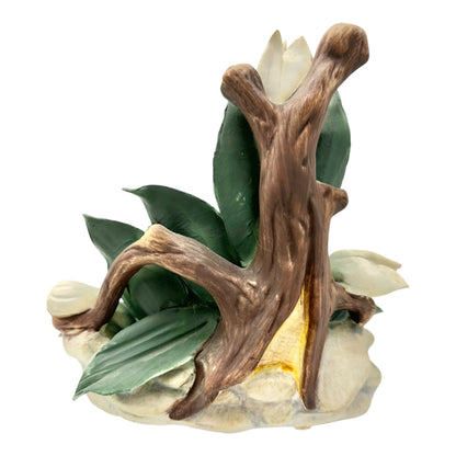 Capodimonte Porcelain White Gardenia Floral Figurine Made In Italy 8x7x5 inches