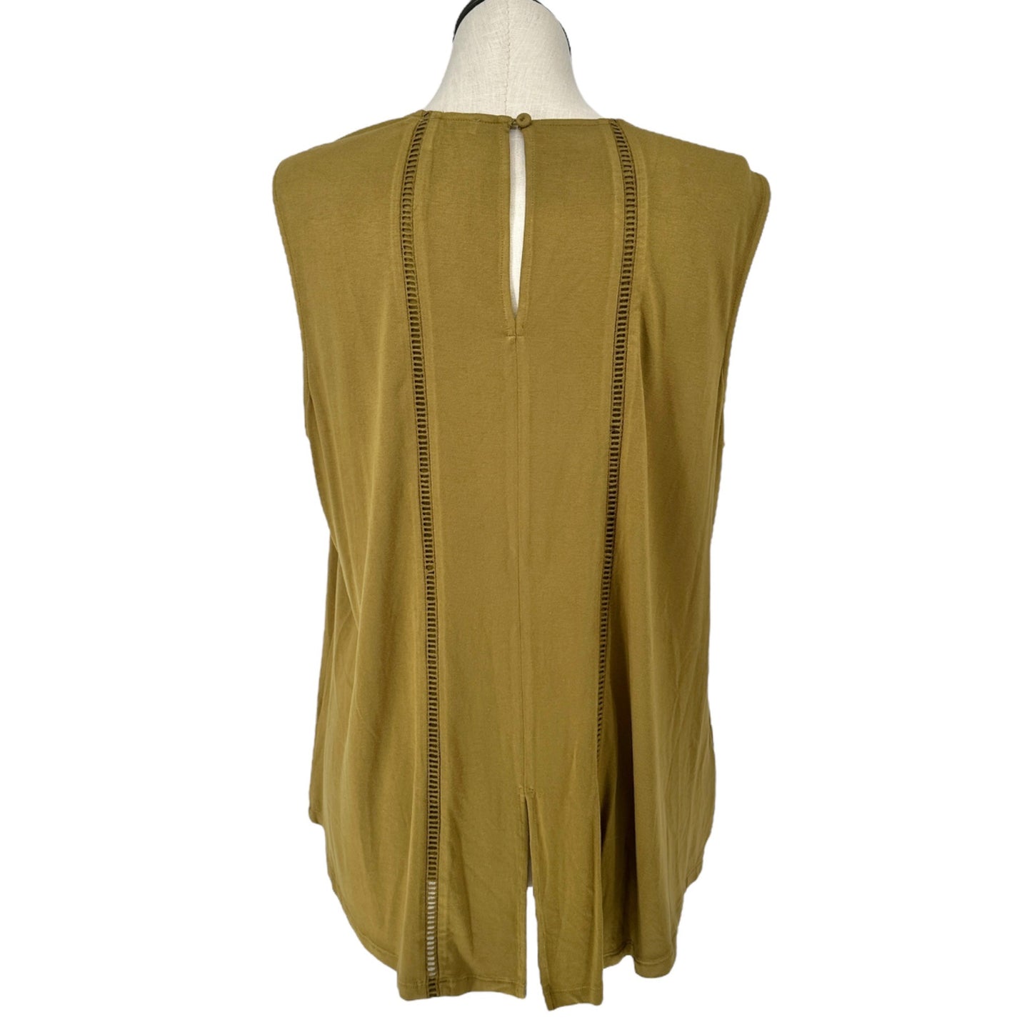 Daniel Rainn Top Womens 2X Sleeveless Smocked Olive Green Keyhole Back Flowy