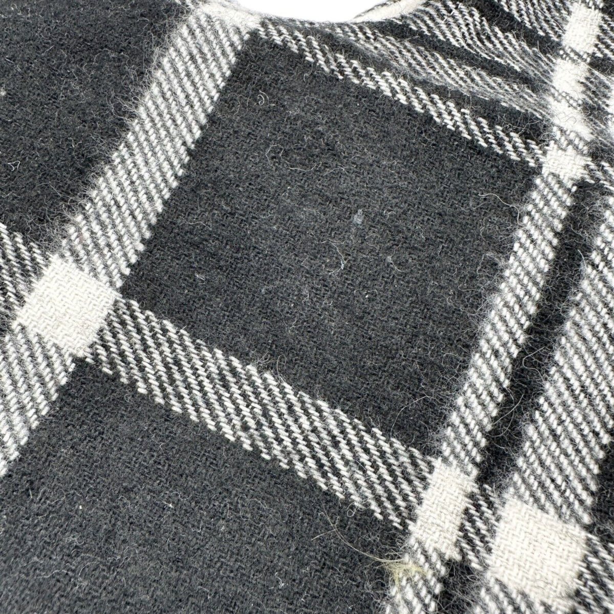 Ashland Holiday Christmas Tree Skirt Black White Plaid with Faux Fur Edge 48”