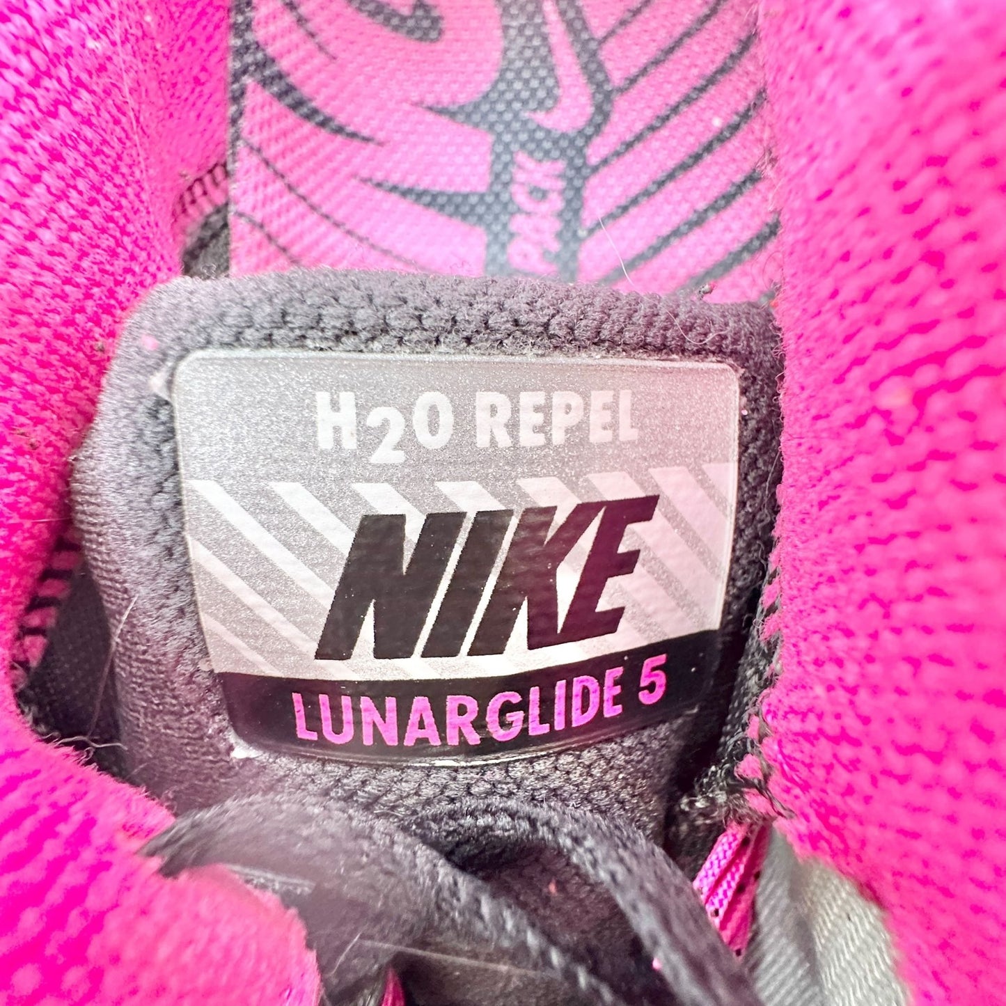 Nike Lunarglide 5 H2O Repel Running Shoes Womens Size 9.5 Gray Pink Lightweight