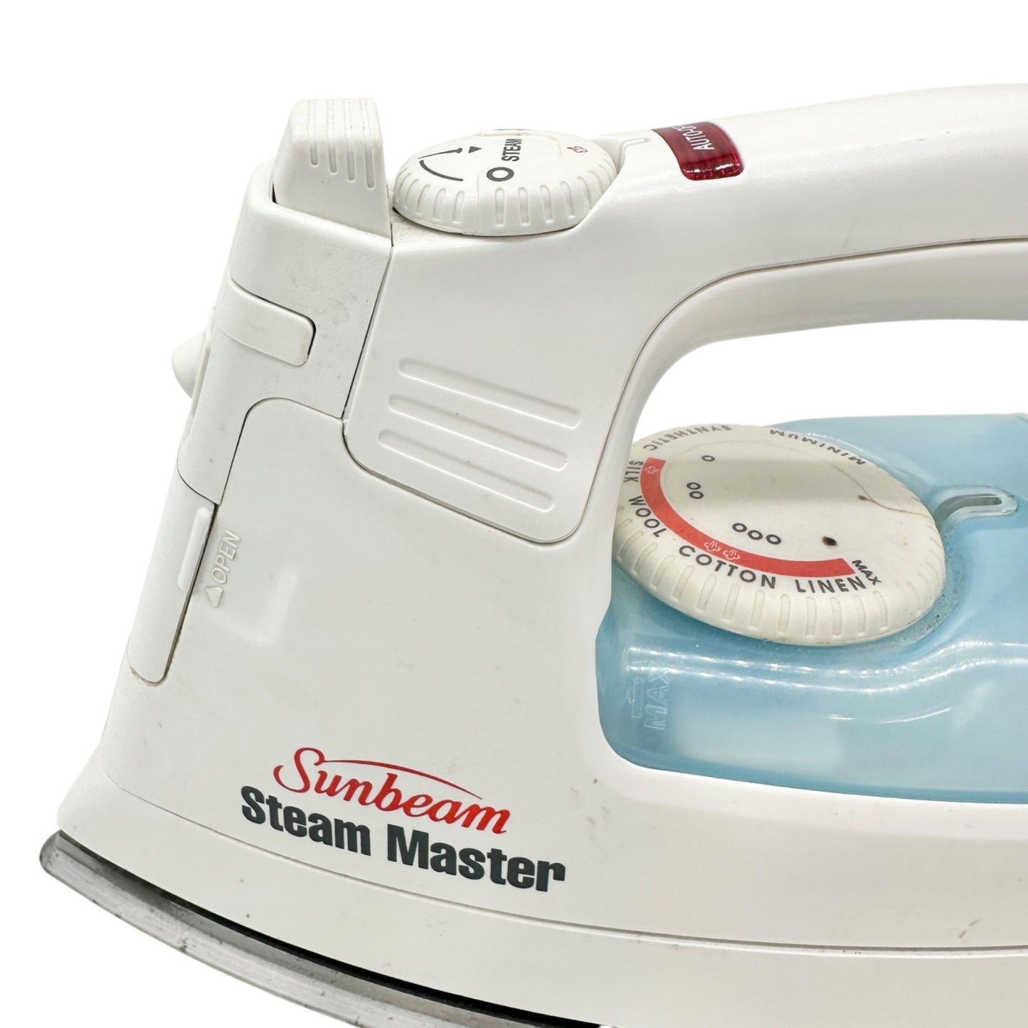 Sunbeam Steam Master Iron with Auto Off Adjustable Steam Settings Cord Control