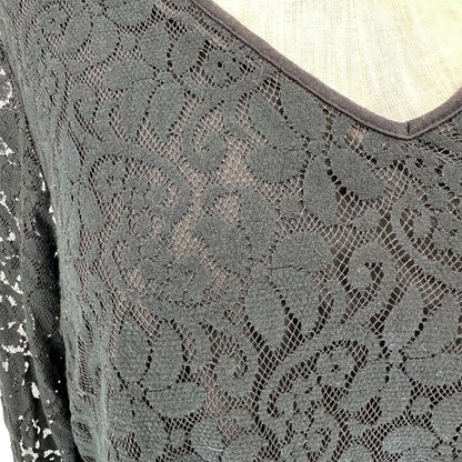 Lane Bryant Tunic Top Womens 26/28 Black Lace Vneck Sheer Sleeves Elegant Design