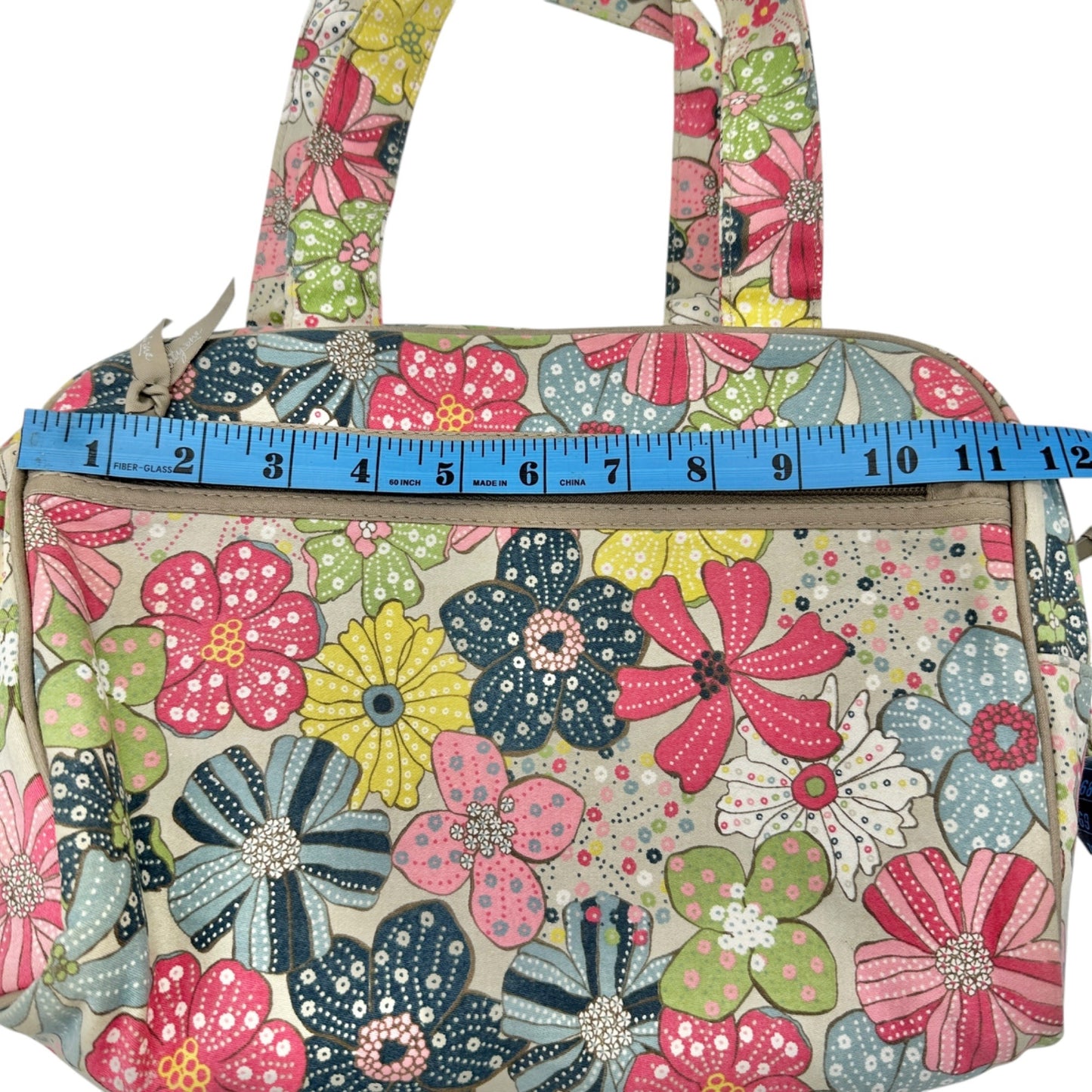 Thirty One Free Spirit Floral Cosmetic Travel Bag Top Zip Side Pocket Easy Clean
