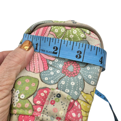 Thirty One Free Spirit Floral Cosmetic Travel Bag Top Zip Side Pocket Easy Clean