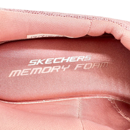 Skechers Memory Foam Slip On Sneakers Womens US 7 Pink Lightweight Comfort Shoes
