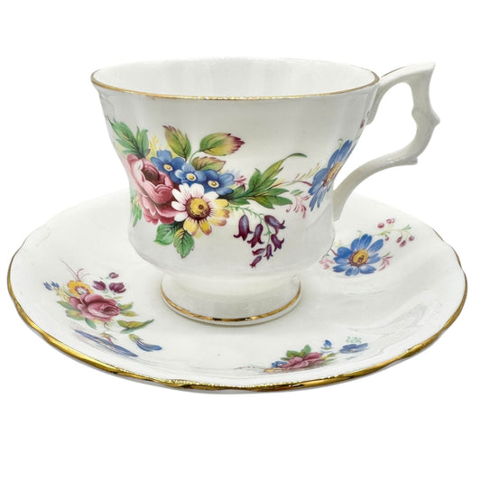 Royal Windsor Fine Bone China Floral Tea Cup Saucer Floral England Vtg Numbered