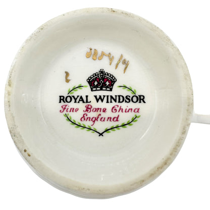 Royal Windsor Fine Bone China Floral Tea Cup Saucer Floral England Vtg Numbered