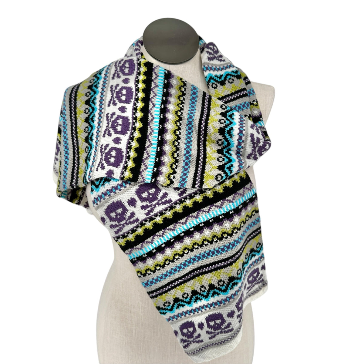 Joe Boxer Skull Pattern Knit Scarf Multicolor Purple Blue White 70 inches Long