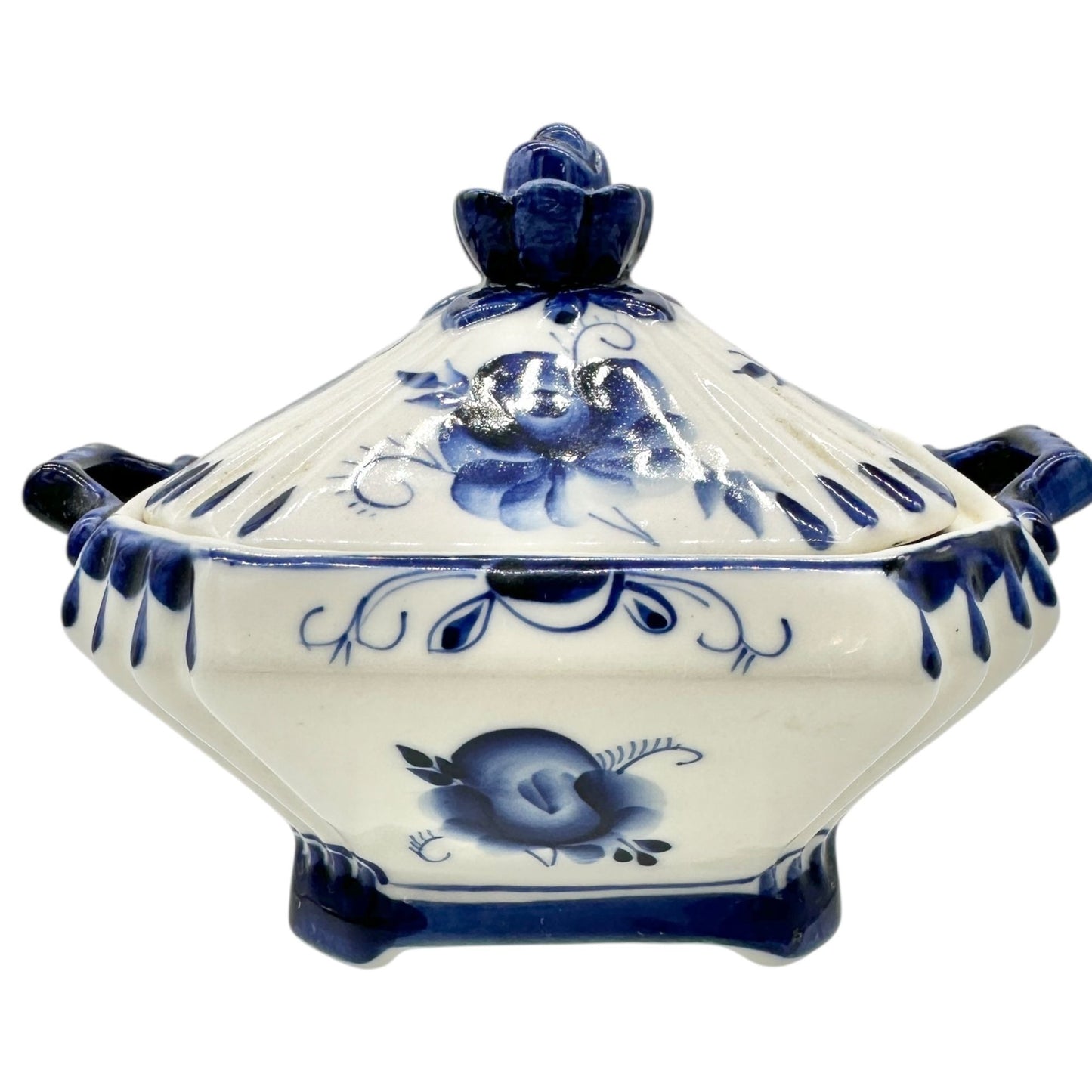 Handmade in Russia Gzhel Porcelain Covered Bowl With Lid Blue Floral Design