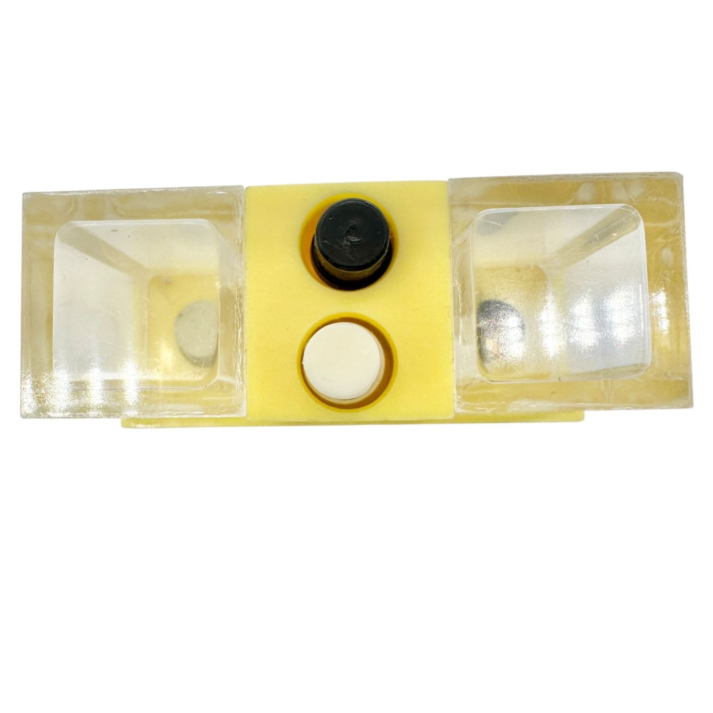 Vintage Myrtle Beach SC Push Button Salt Pepper Dispenser Yellow Plastic Boxed