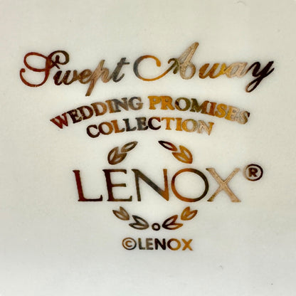 Lenox SWEPT AWAY Wedding Promises Collection Porcelain Figurine Bride and Groom