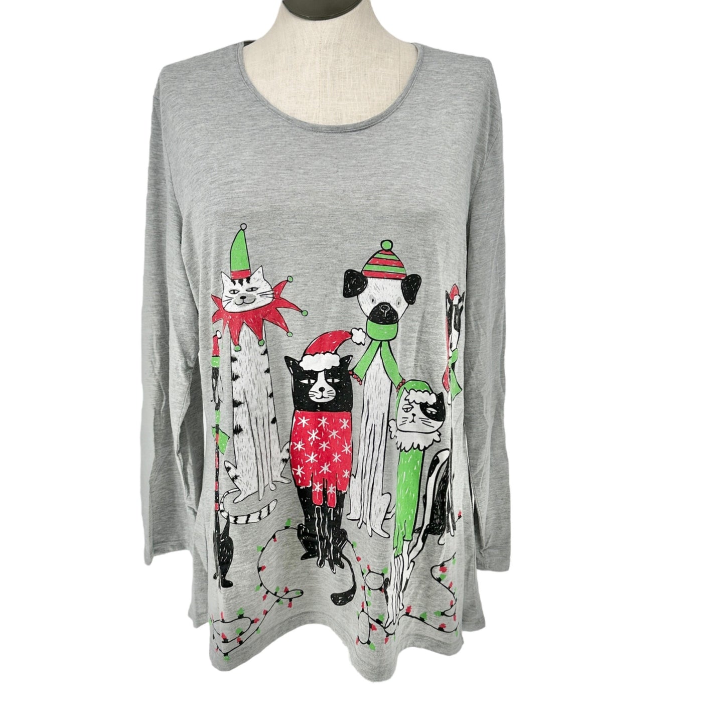 Mac & Belle Festive Top Womens 2X Gray Holiday Cat & Dog Graphic Long Sleeve