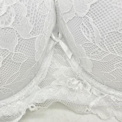 B Luxe Lace Push Up Underwire Bra 38C Padded With Adjustable Straps in White