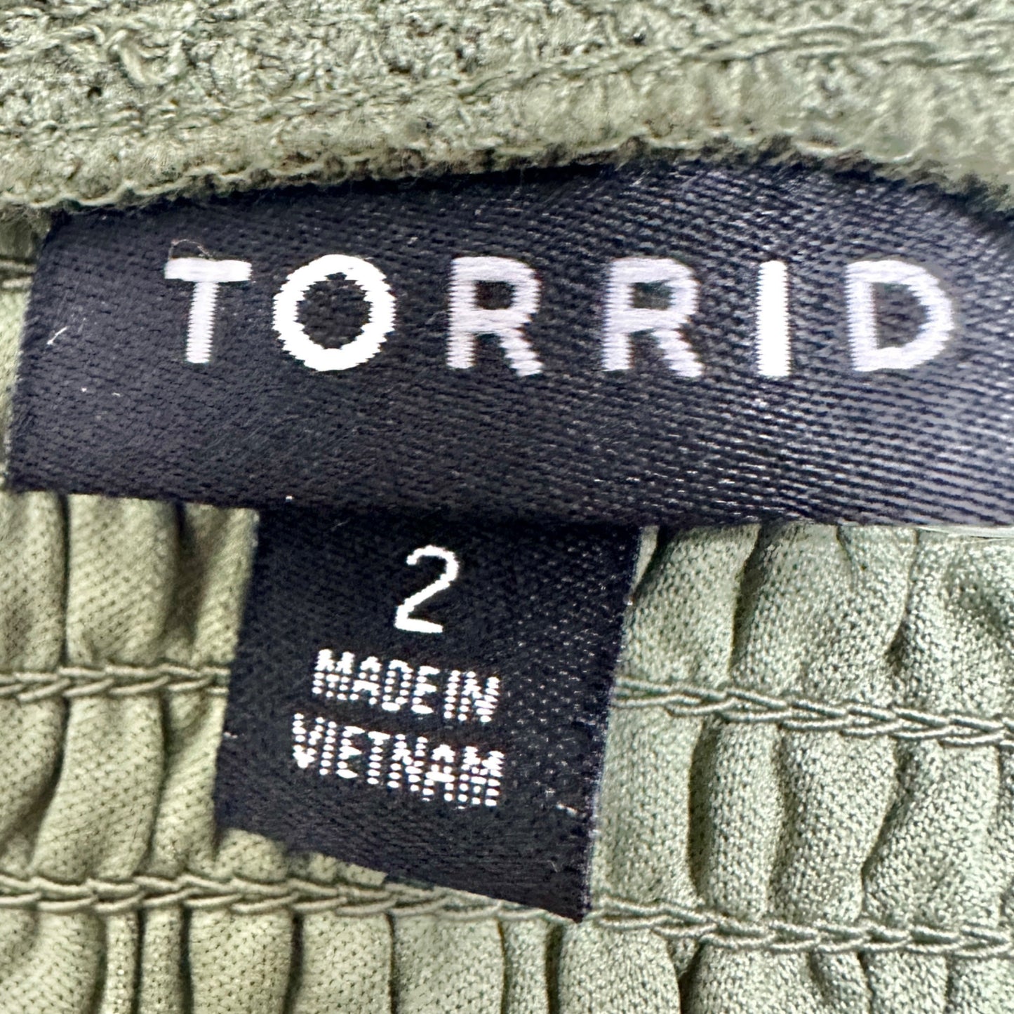 Torrid 2 Babydoll Tank Top Womens 18-20 Olive Lace Hanky Hem Adjustable Straps