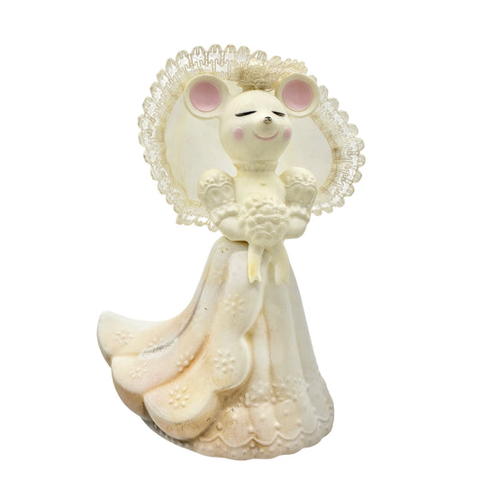 Avon Church Bride Mouse Decanter With Delicate Daisies Cologne Vtg Collectible