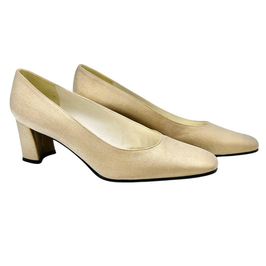 Stuart Weitzman Gold Fabric Heels 8.5 AA Block Heel Evening Shoe Elegant Classic