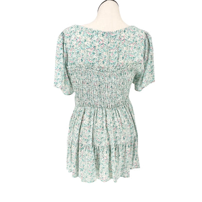 Torrid 2 Floral Smocked Babydoll Top Womens 18-20 Lt Blue Pink Beige SS Stretchy