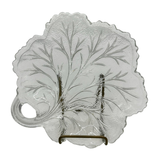 Vintage Clear Glass Leaf Shaped Trinket Candy Or Trinket Dish Decorative 6.5"Dia