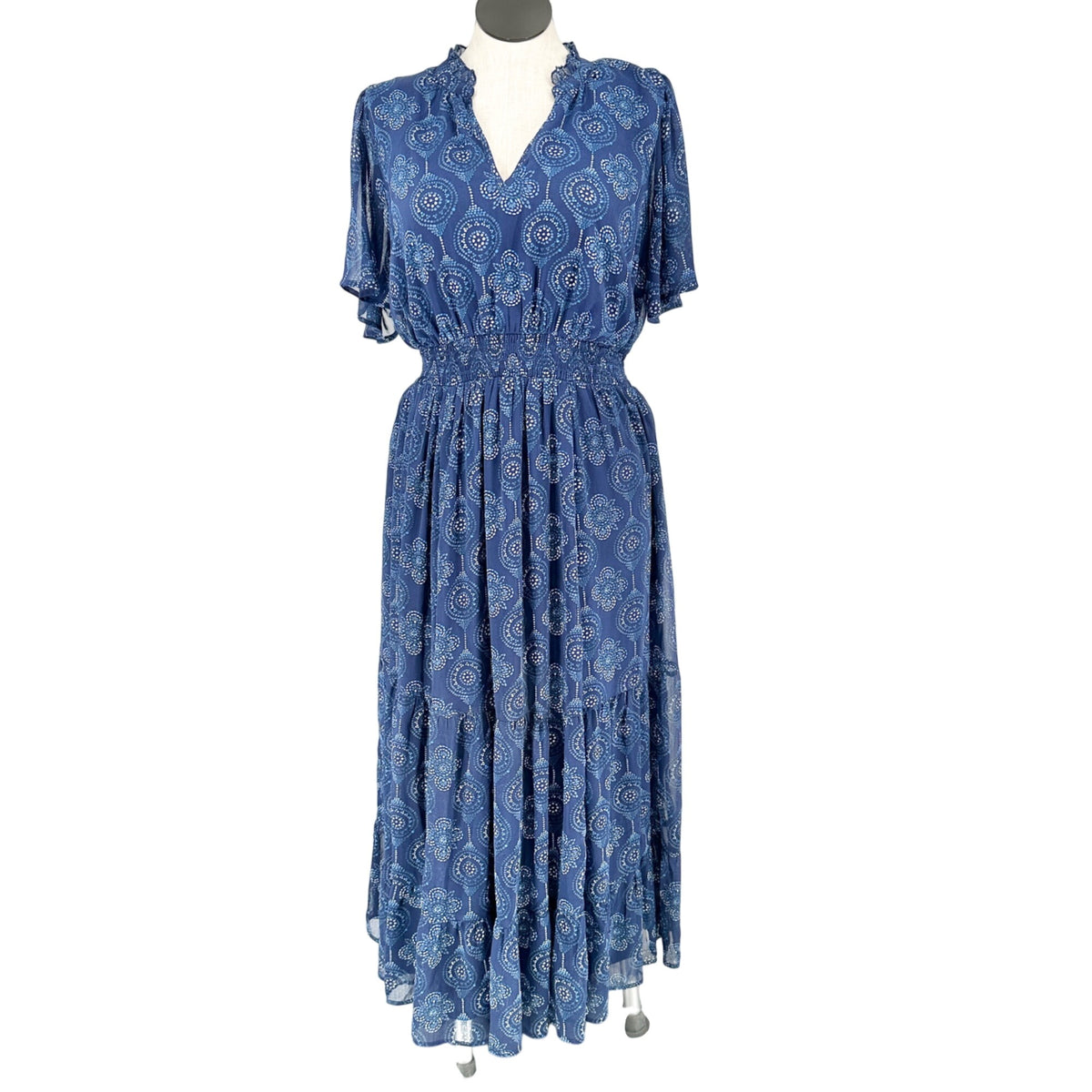 Torrid 2 Midi Dress Size 2X Blue Smocked Waist Floral Print Short Flutter Sleeve