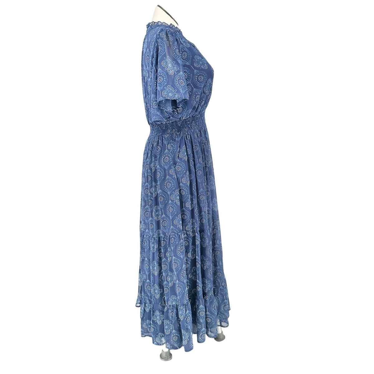 Torrid 2 Midi Dress Size 2X Blue Smocked Waist Floral Print Short Flutter Sleeve