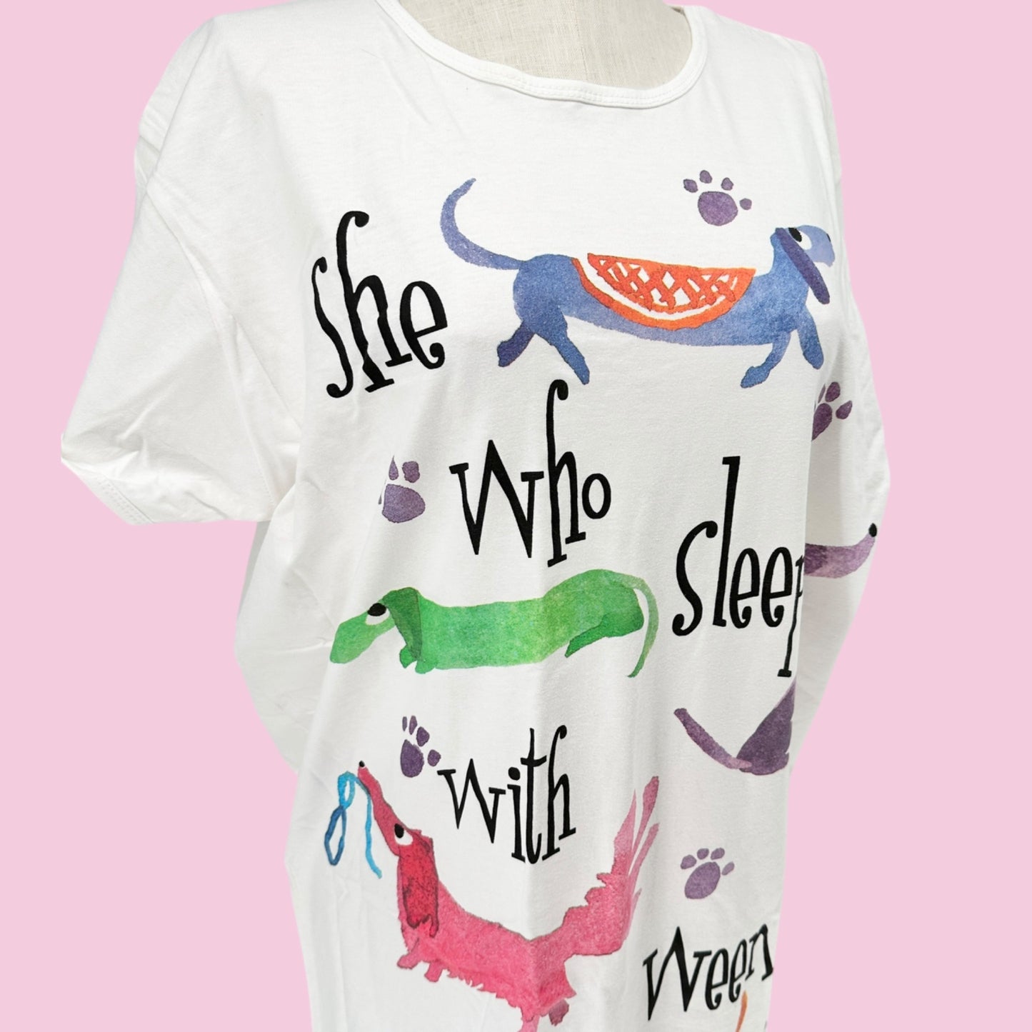 Womens Nightshirt She Who Sleeps With Weenies One Size SS Sleepwear NEW