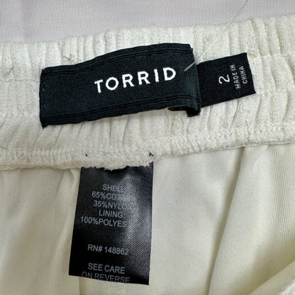 Torrid 2X Ivory Scalloped Lace Shorts Womens Elastic Waist Floral Overlay Light