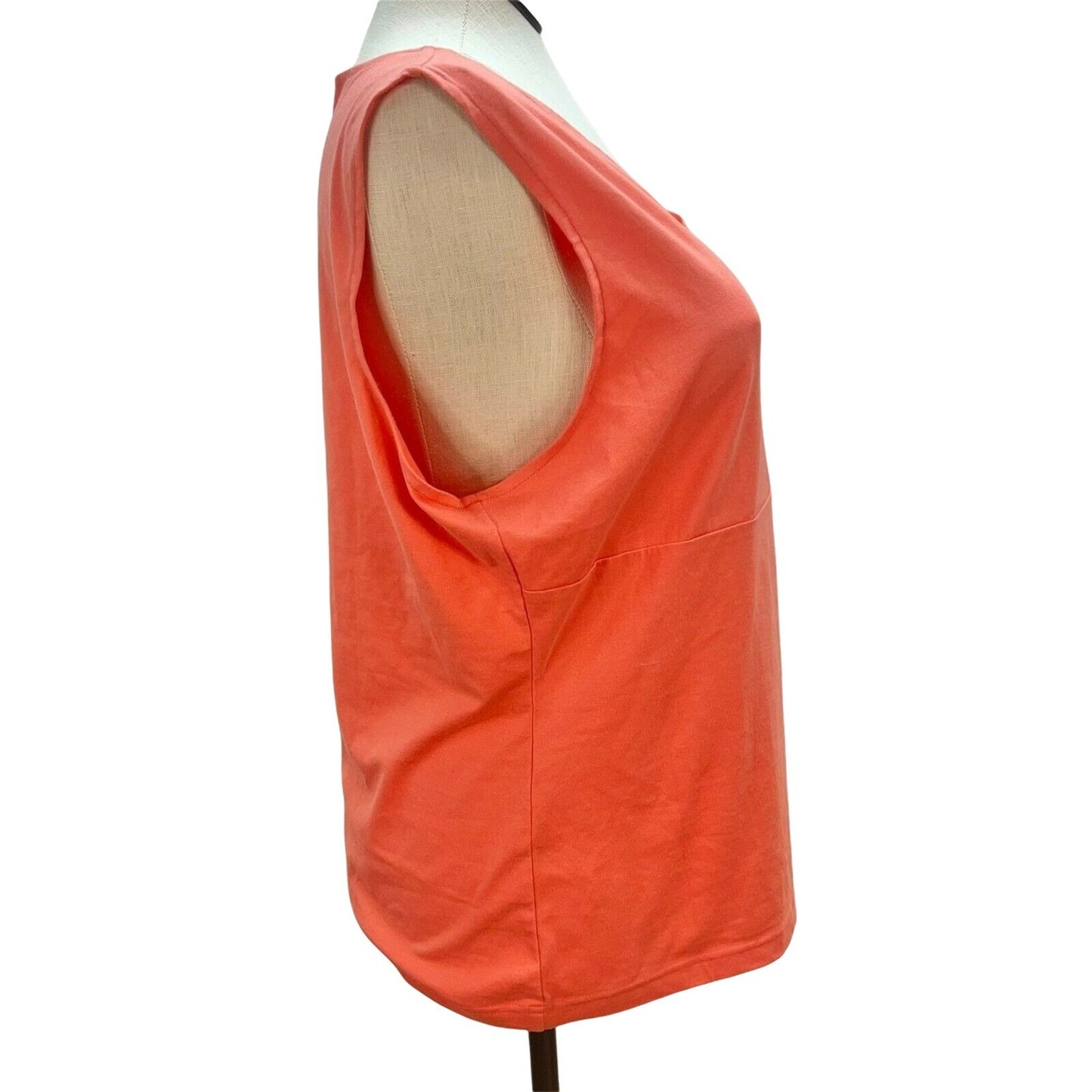 MHD Woman 3X Peach V Neck Sleeveless Top NWT