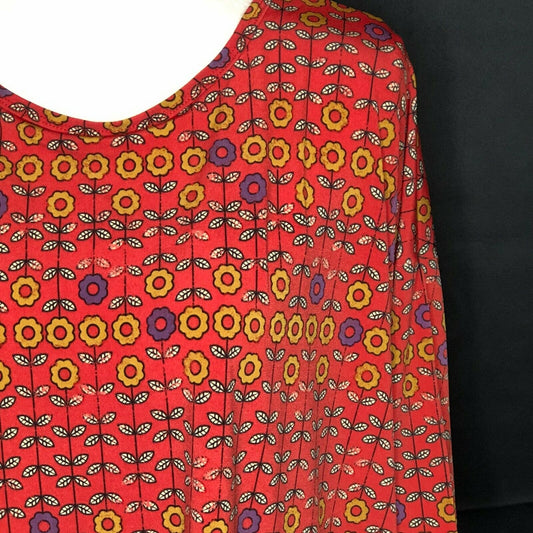 LuLaRoe RETIRED Irma Women's S Red with small flowers mid-length sleeves NWT