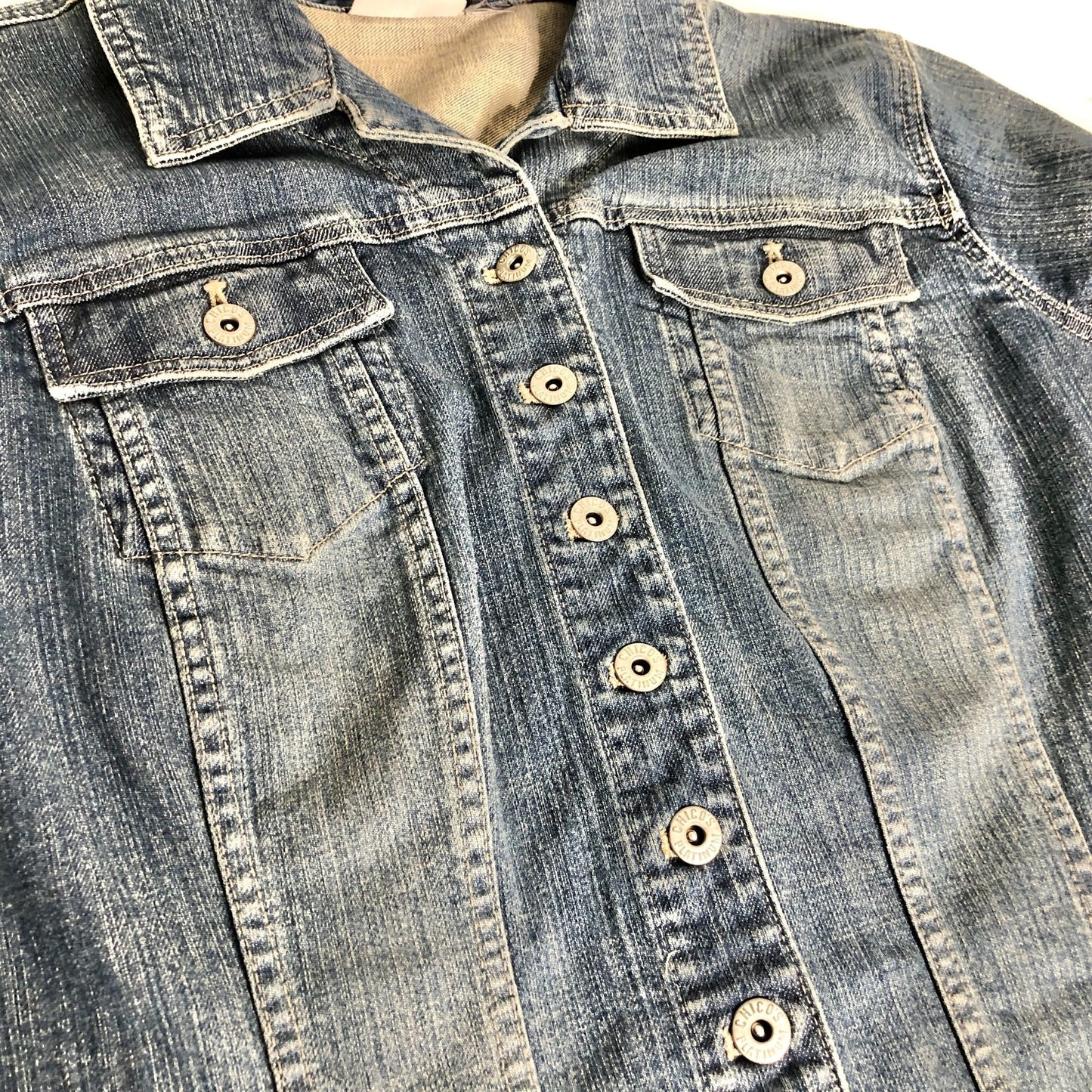 Chico's Platinum Denim Jean Jacket Fits Like XL Long Sleeve Dressy