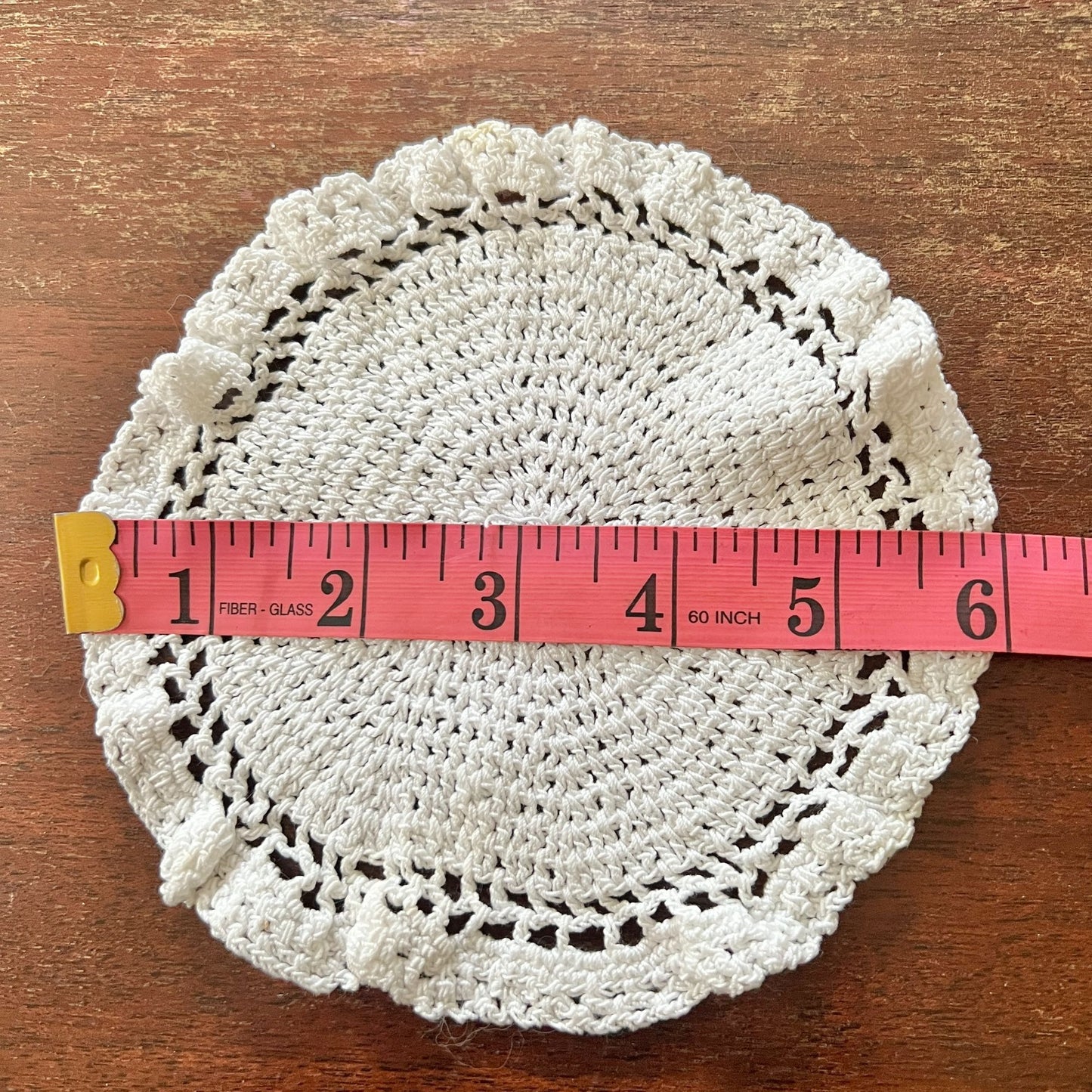 Set of 2 Vintage Doilies 6.5 in and 6 in Ivory Crochet