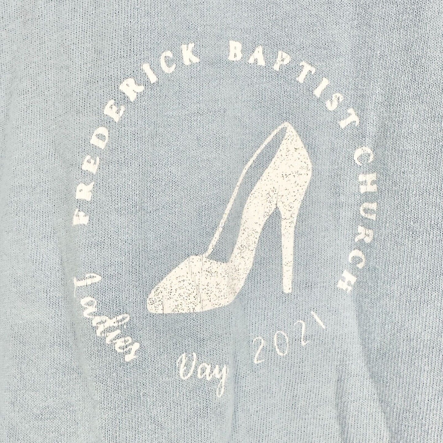 Gildan T-shirt Large Powder Blue Frederick Baptist Church Ladies Day 2021 SS