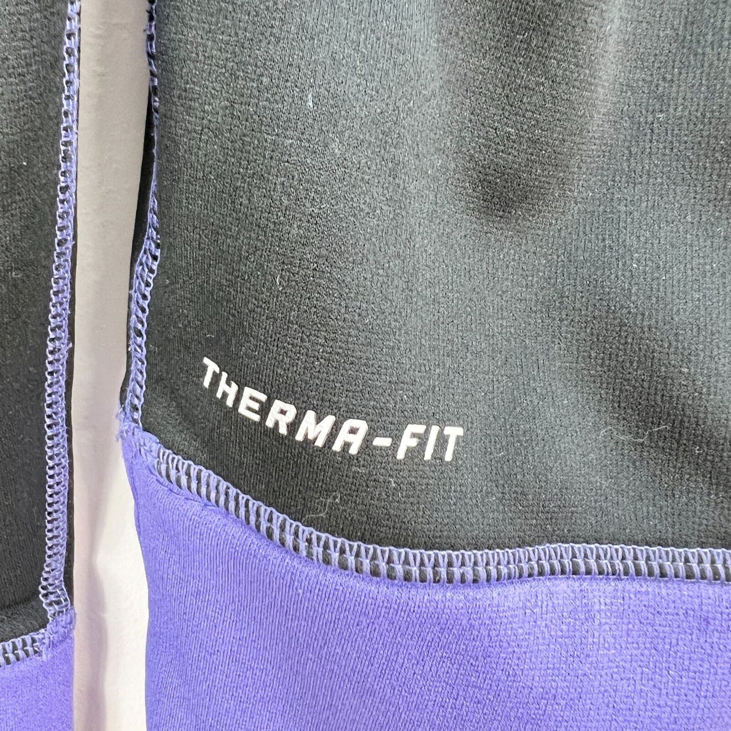 Nike Therma-Fit Hoodie Sweatshirt Small Black Purple