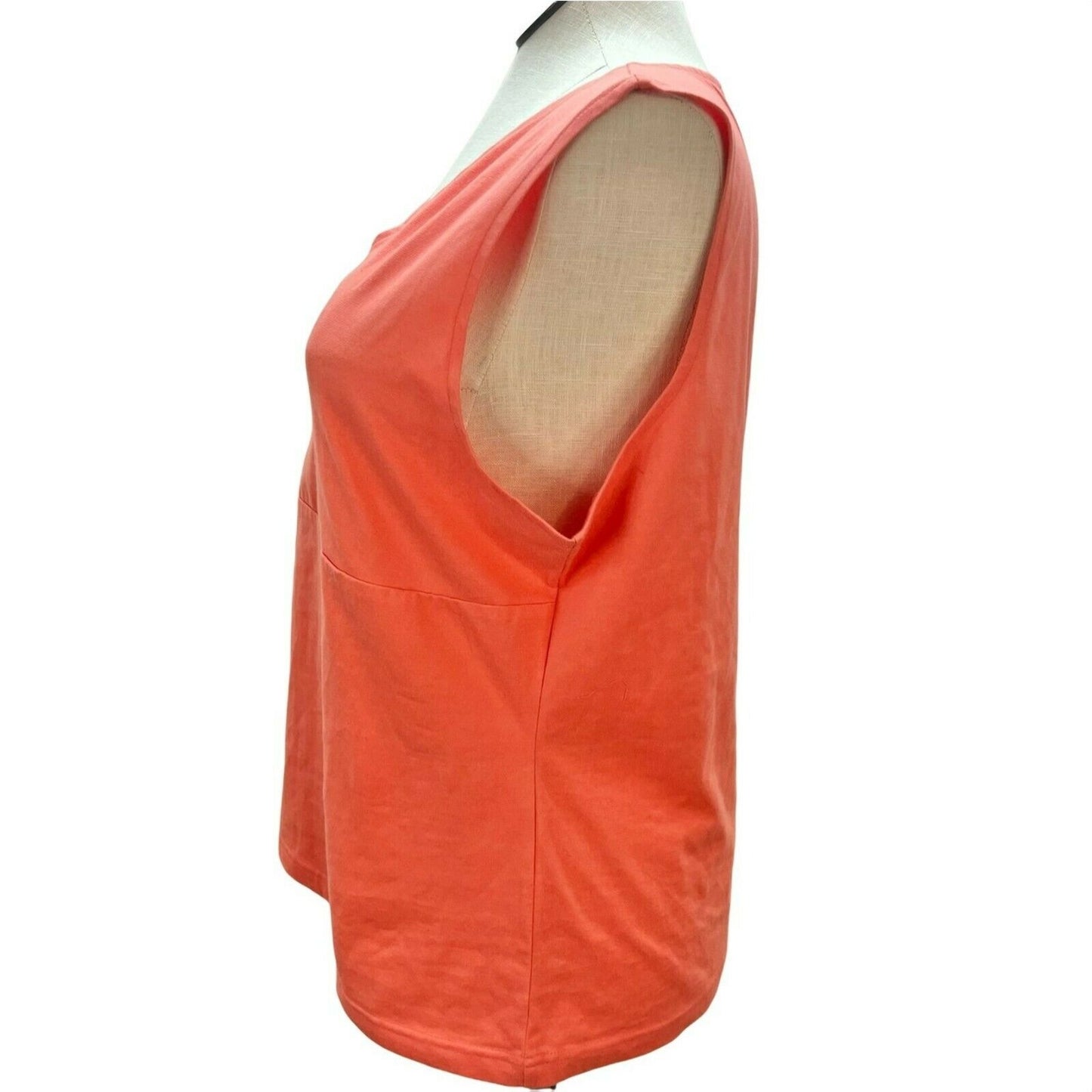 MHD Woman 3X Peach V Neck Sleeveless Top NWT