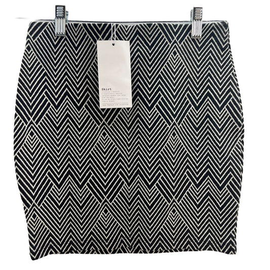 Zara Trafaluc Fall Winter Collection Pencil Skirt S Black White Zigzag NWT